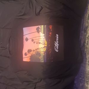California Graphic Tee